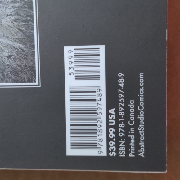 Echo, the Complete Edition Graphic Novel, Signed by Author, Terry Moore - Picture 4 of 9